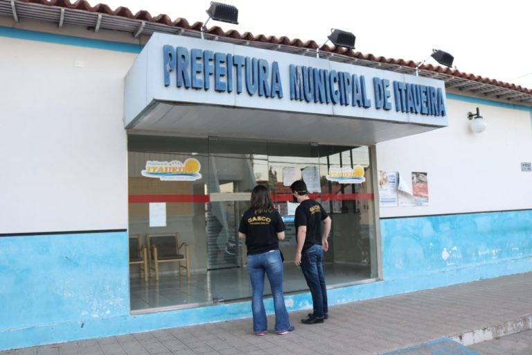 Prefeito de Itaueira é afastado do cargo e segue foragido para evitar a prisão